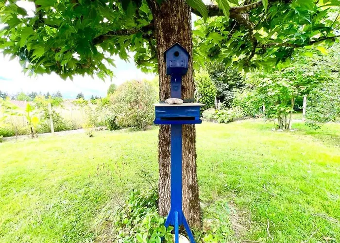 La Garde Familiale Et Spacieuse